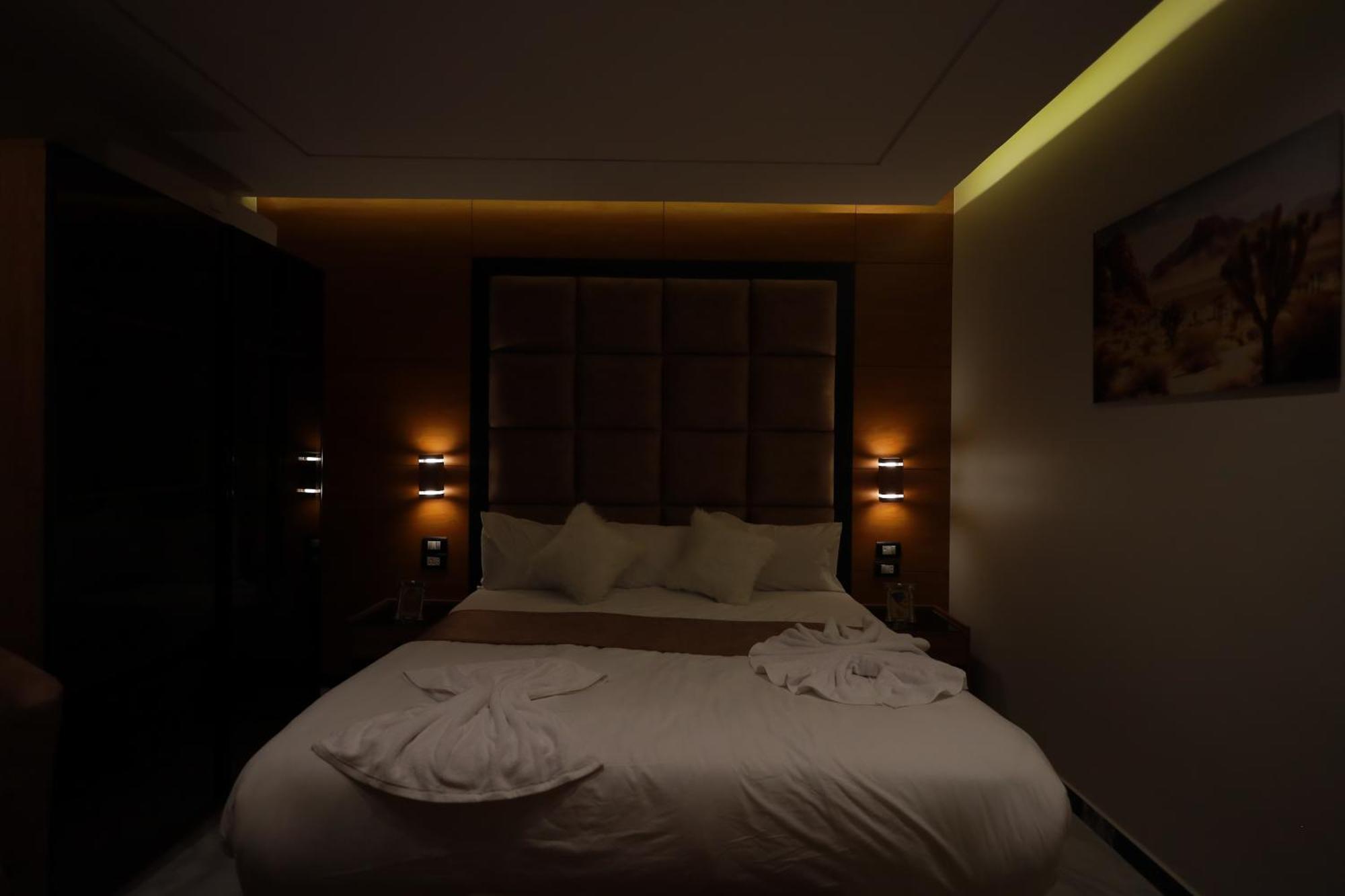 The Muse Pyramids Inn Kafret el-Gabal Esterno foto